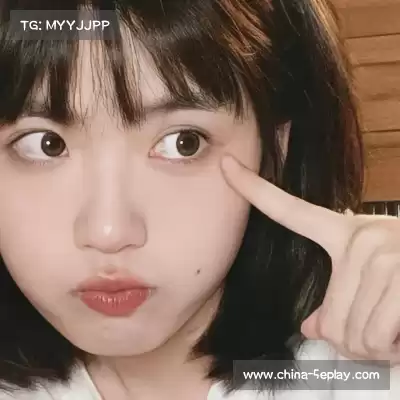 裴允盼